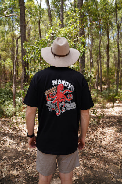 Moccy Season Tee